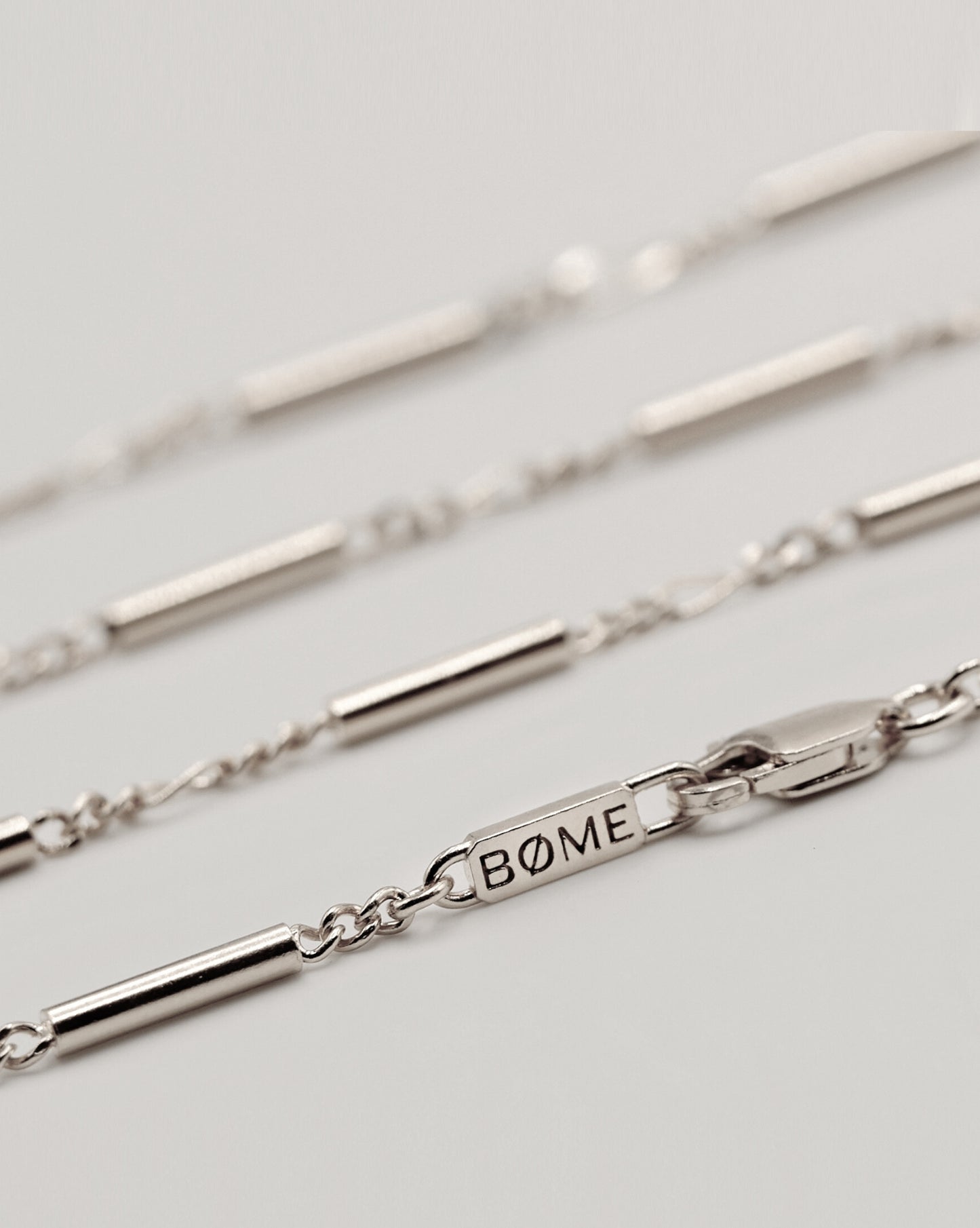 TUBE LINK CHAIN NECKLACE