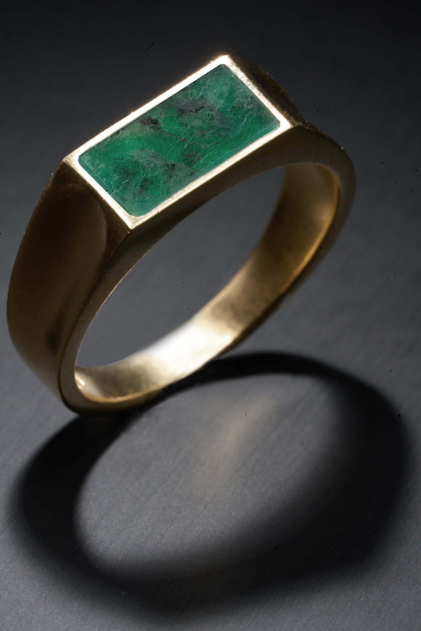 VALE STONE RING