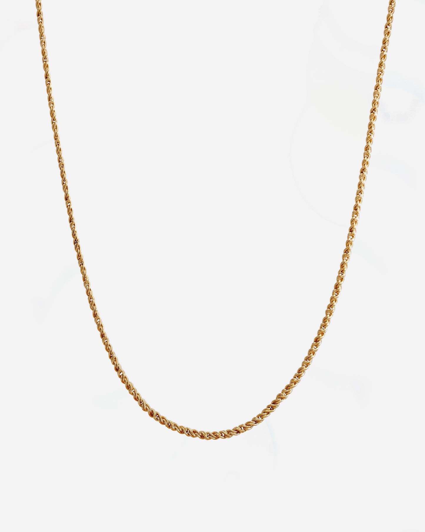 THIN ROPE CHAIN NECKLACE